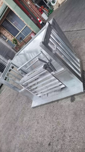 Sheep Turnover Crate Catcher Sheep&Goat Hanlder 1.25m*1mW*1mH